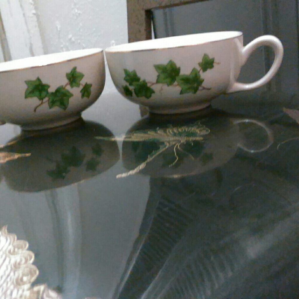 Antique set of  wide mouth China cups